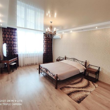 Panoramic View Lux Apartment On Metro Osokorky Киев Экстерьер фото