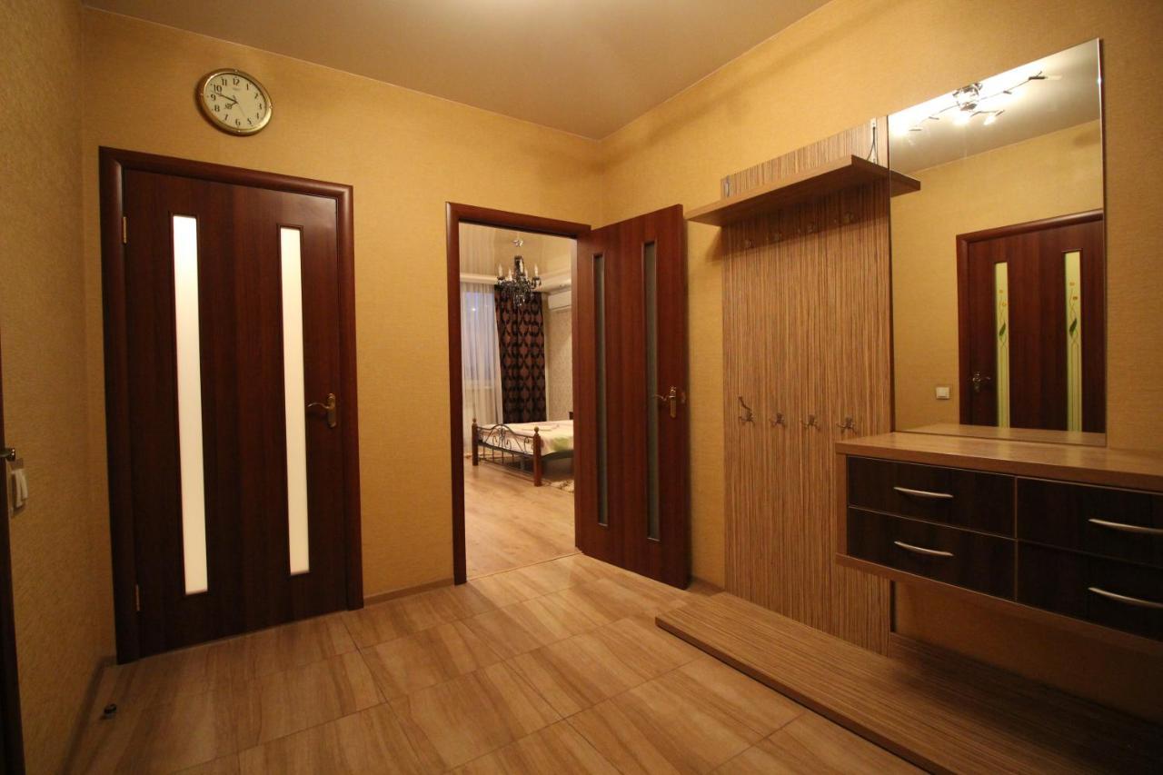 Panoramic View Lux Apartment On Metro Osokorky Киев Экстерьер фото